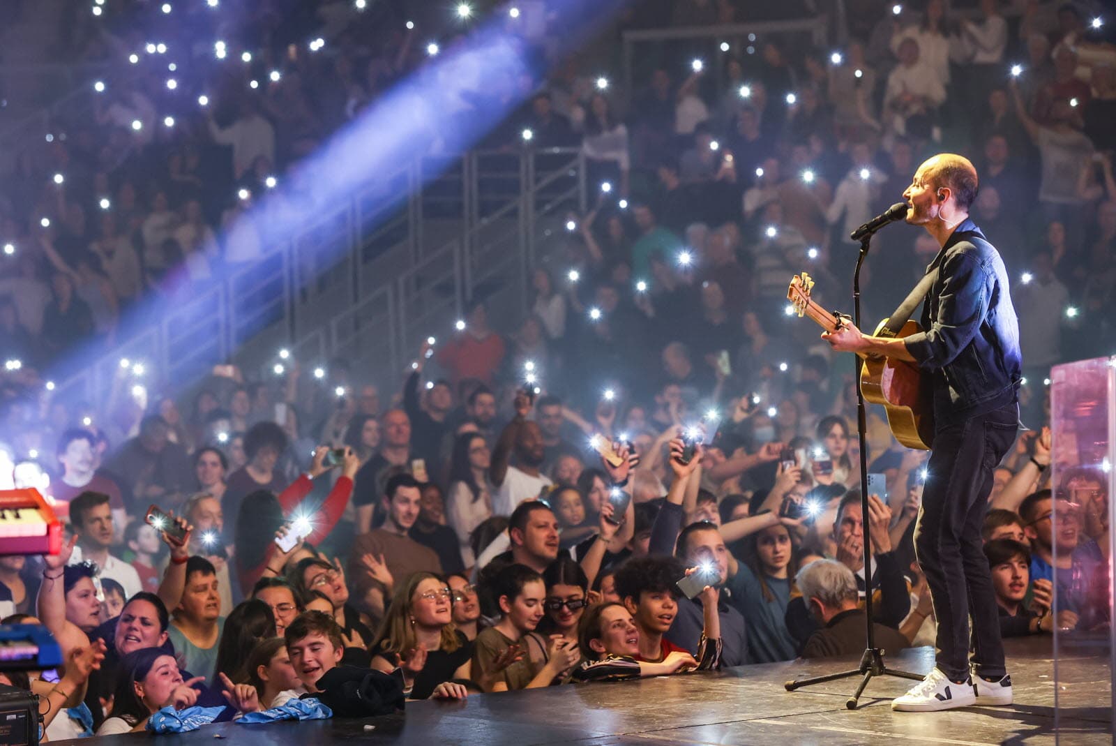 « La louange est le lieu de l'unité » : un concert de Glorious, où l'on chante d'un seul cœur.